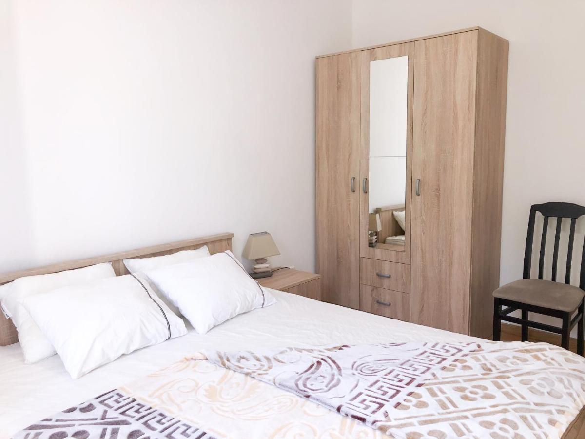 Lavender Bay Apartment D9 ดอนิมอรินิ ภายนอก รูปภาพ
